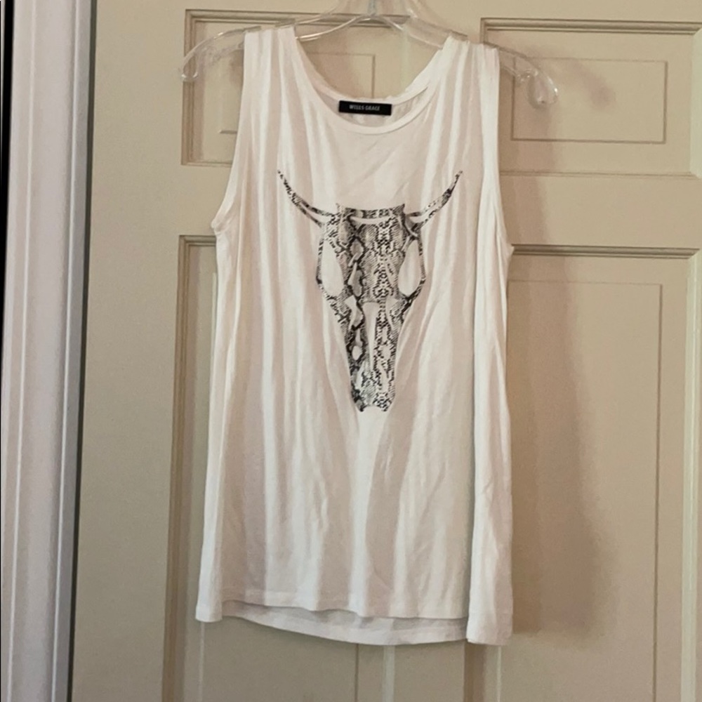 Wells Grace Bull Tank